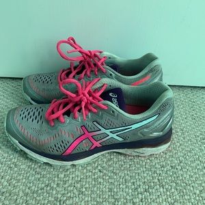 ASICS women’s running shoes